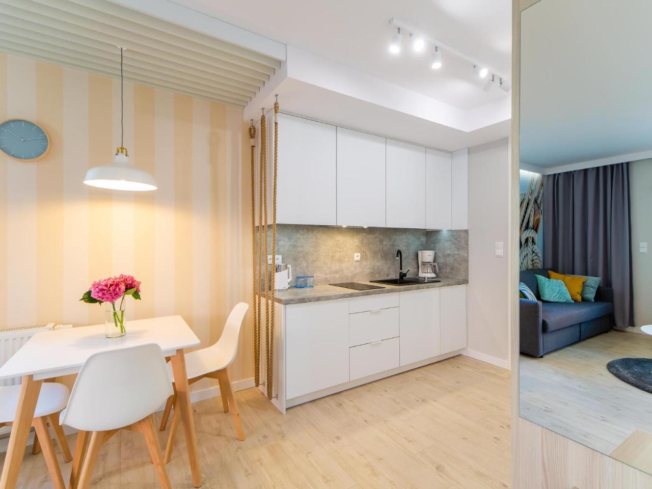 Apartamenty Baltia Kolobrzeg - Blizej Morza ภายนอก รูปภาพ