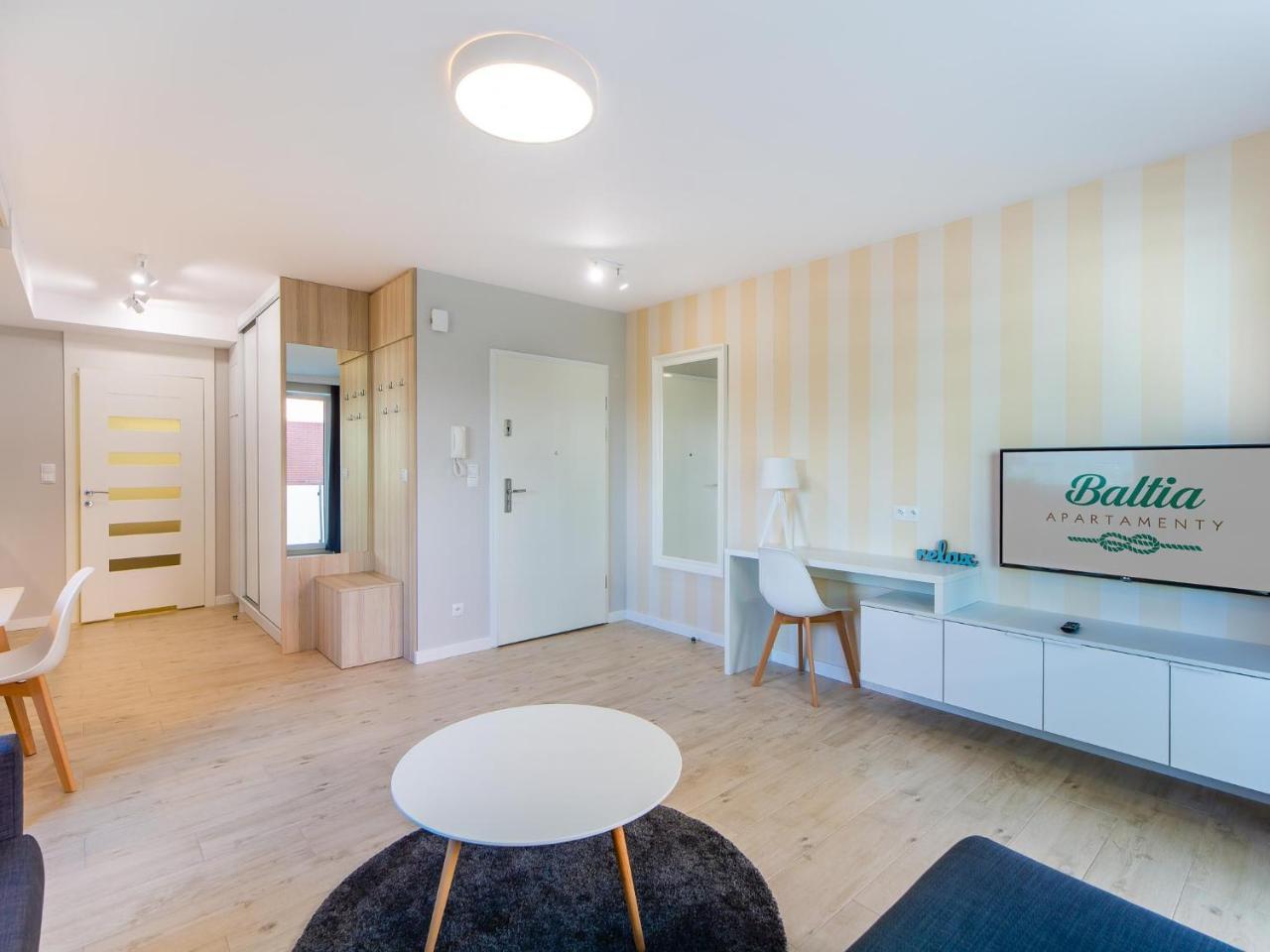 Apartamenty Baltia Kolobrzeg - Blizej Morza ภายนอก รูปภาพ