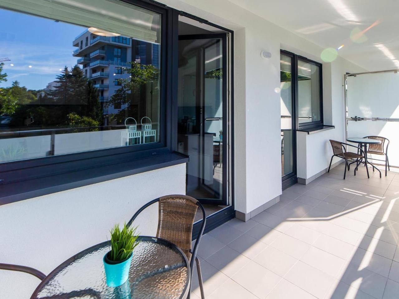 Apartamenty Baltia Kolobrzeg - Blizej Morza ภายนอก รูปภาพ
