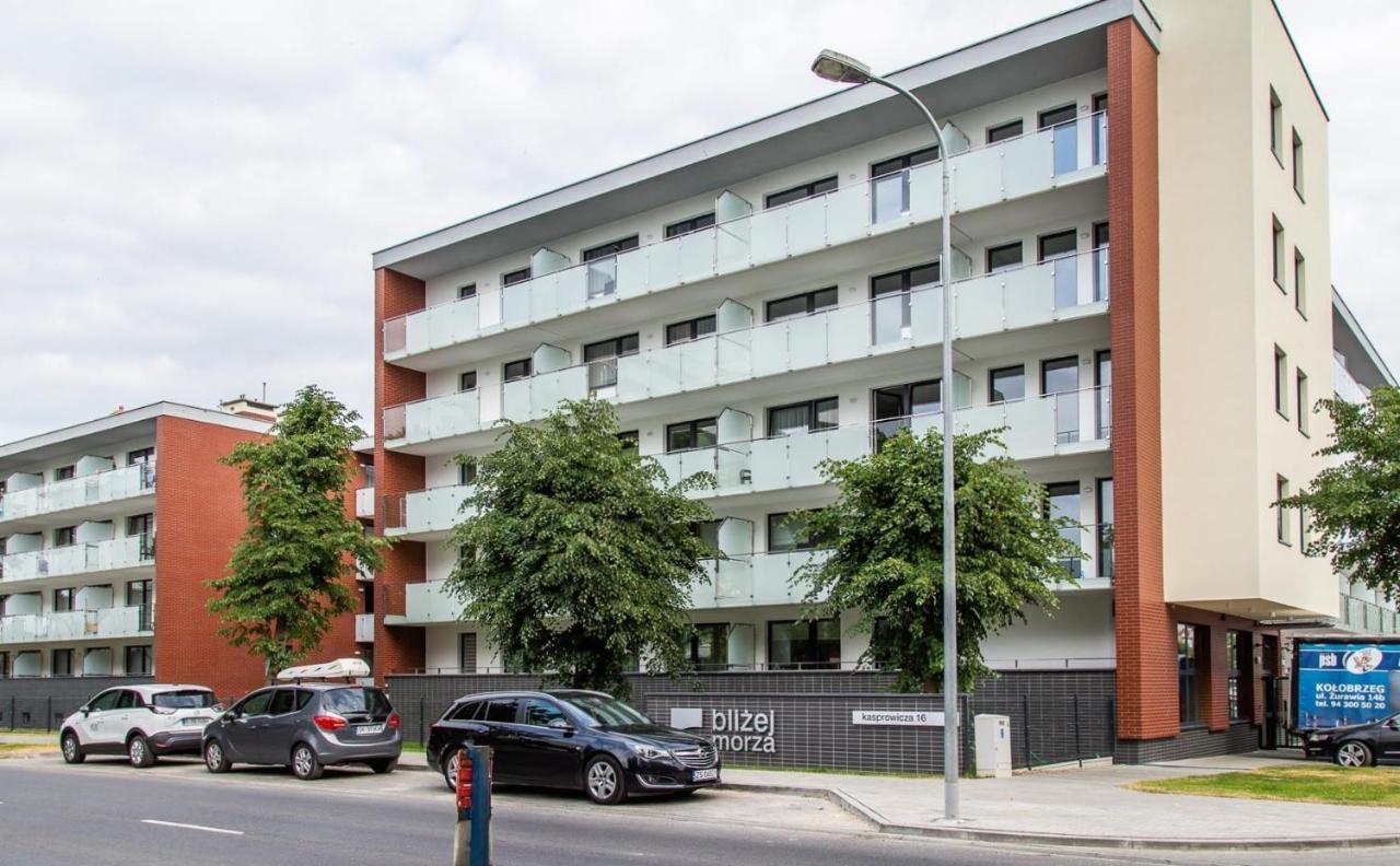 Apartamenty Baltia Kolobrzeg - Blizej Morza ภายนอก รูปภาพ